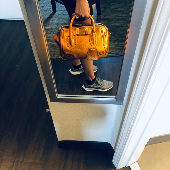 Burberry metallic clementine handbag - Picture 11 of 17